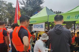 全市场：伊尔迪兹在续约后选择与经纪公司解约，以后将由家人管理